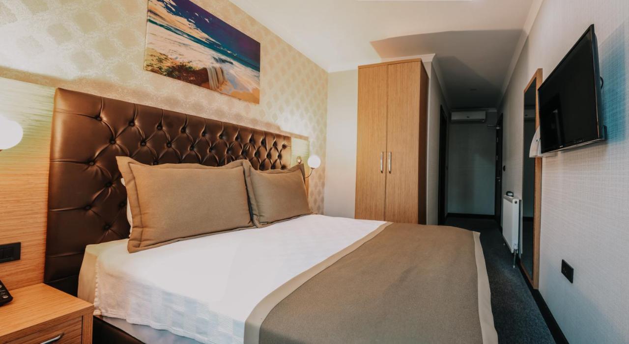 Otel Grand Lark Istanbul Exterior photo